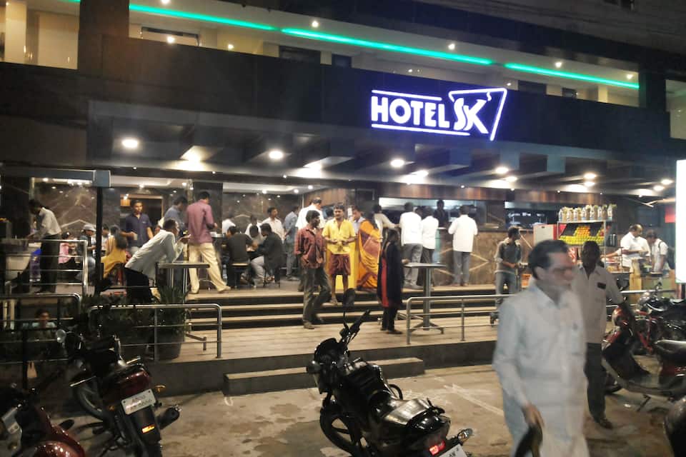 Hotel SKS, Tirupati